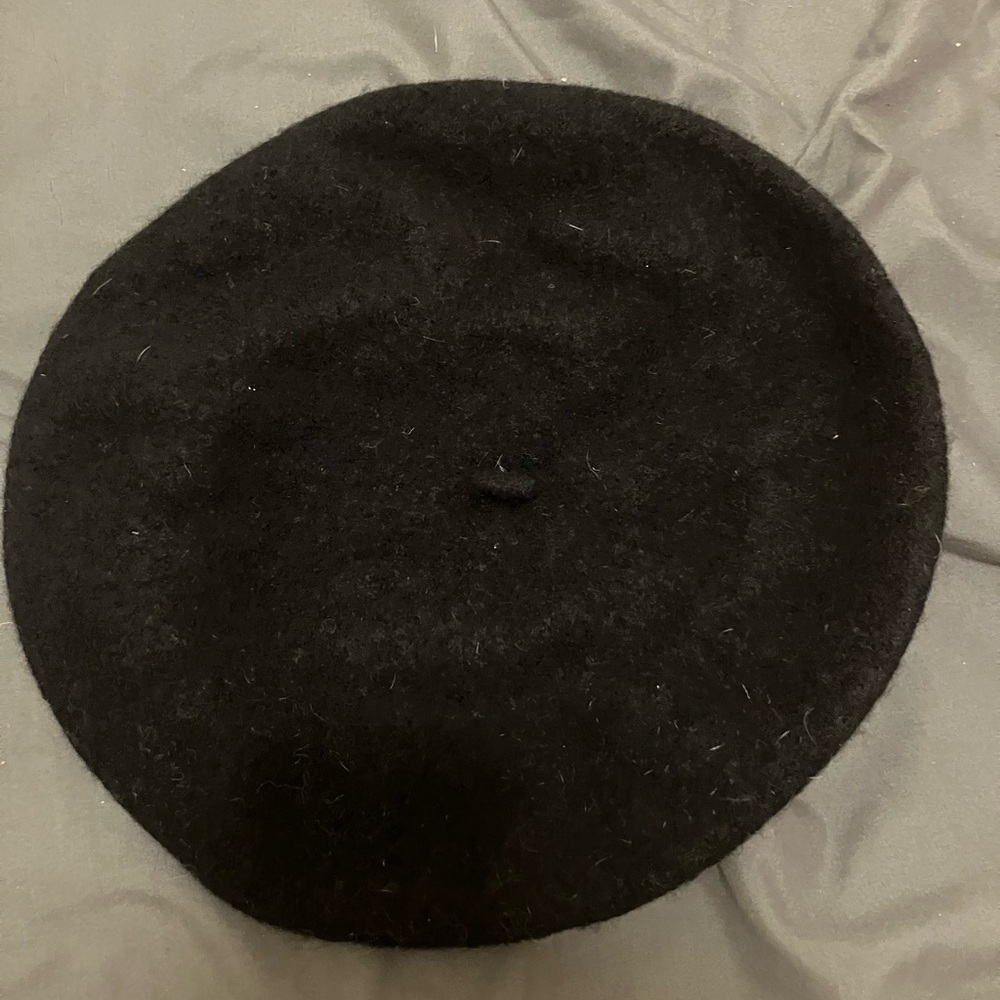 Black beret